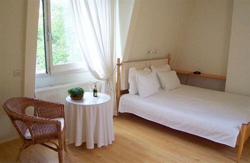 Bed And Breakfast アムステルダム エクステリア 写真